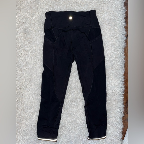 Lululemon fast and free running tight with pockets - Picture 4 of 4